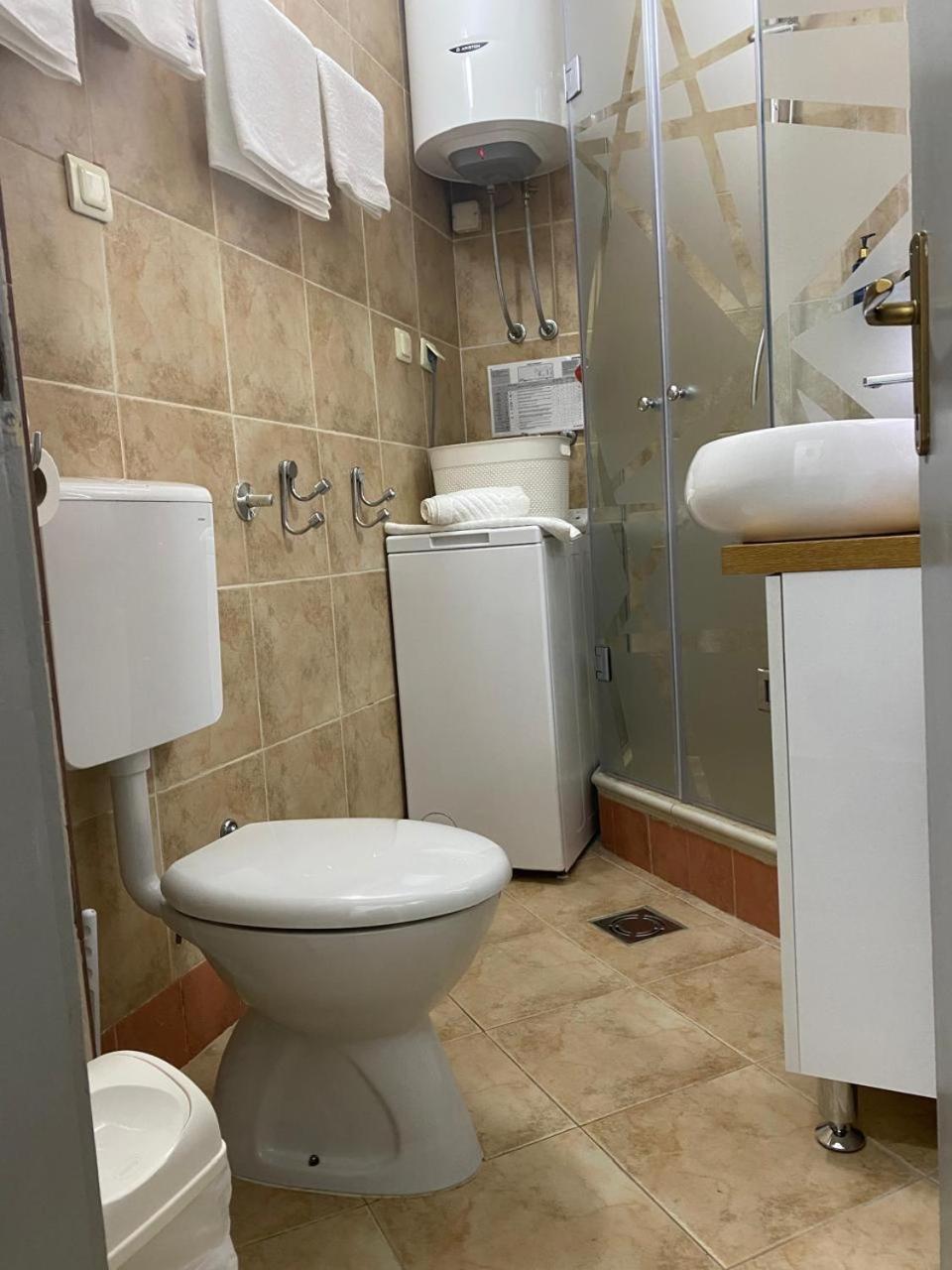 Stan Stari Grad Budva Exteriör bild